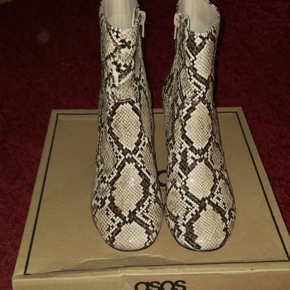 Booties - Picture 1 of 5